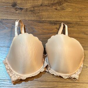 Victoria's Secret Lace Trimmed Beige Bra